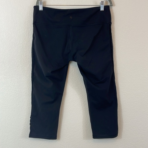 Lululemon wunder under crop velvet bow leggings size 12 - Picture 5 of 7